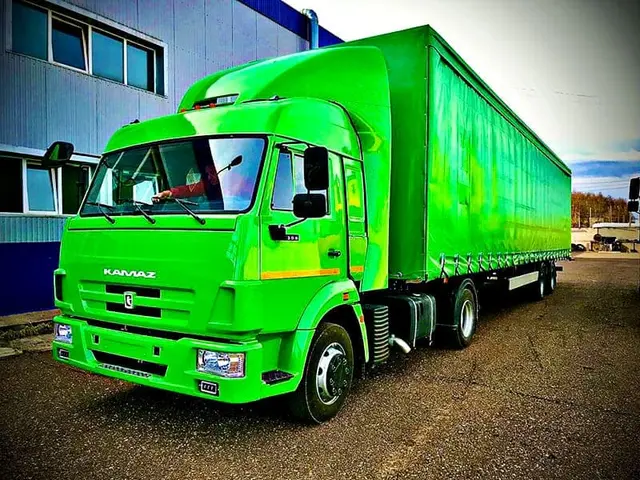 Седельный тягач КАМАЗ 4308